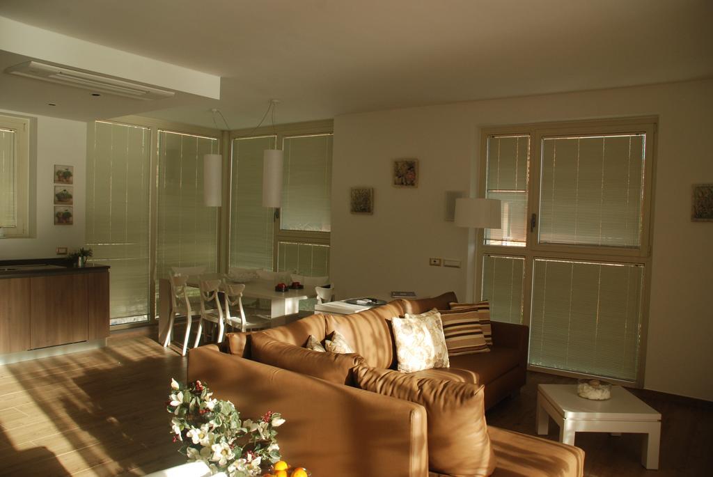 Апартаменти Residenza Simona Mezzegra Номер фото