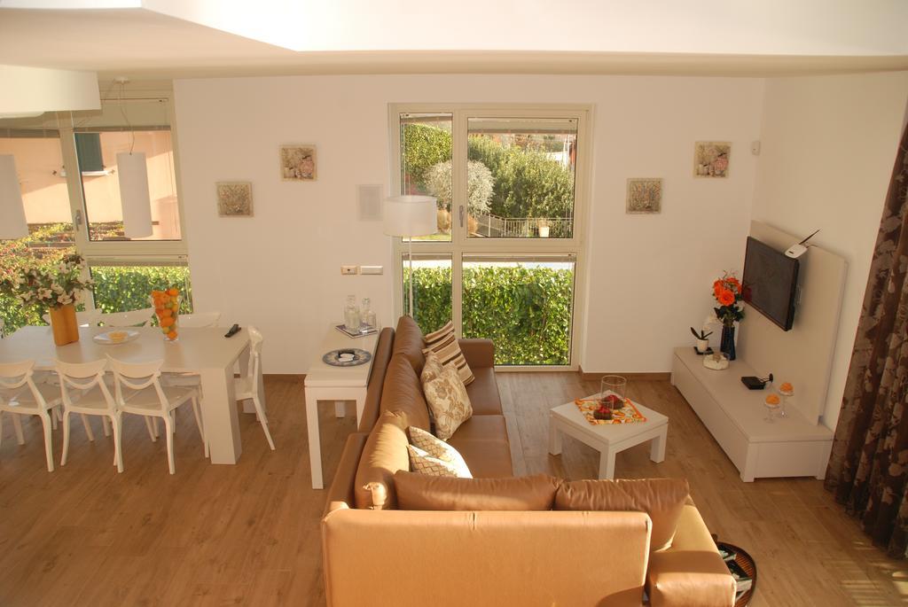 Апартаменти Residenza Simona Mezzegra Номер фото
