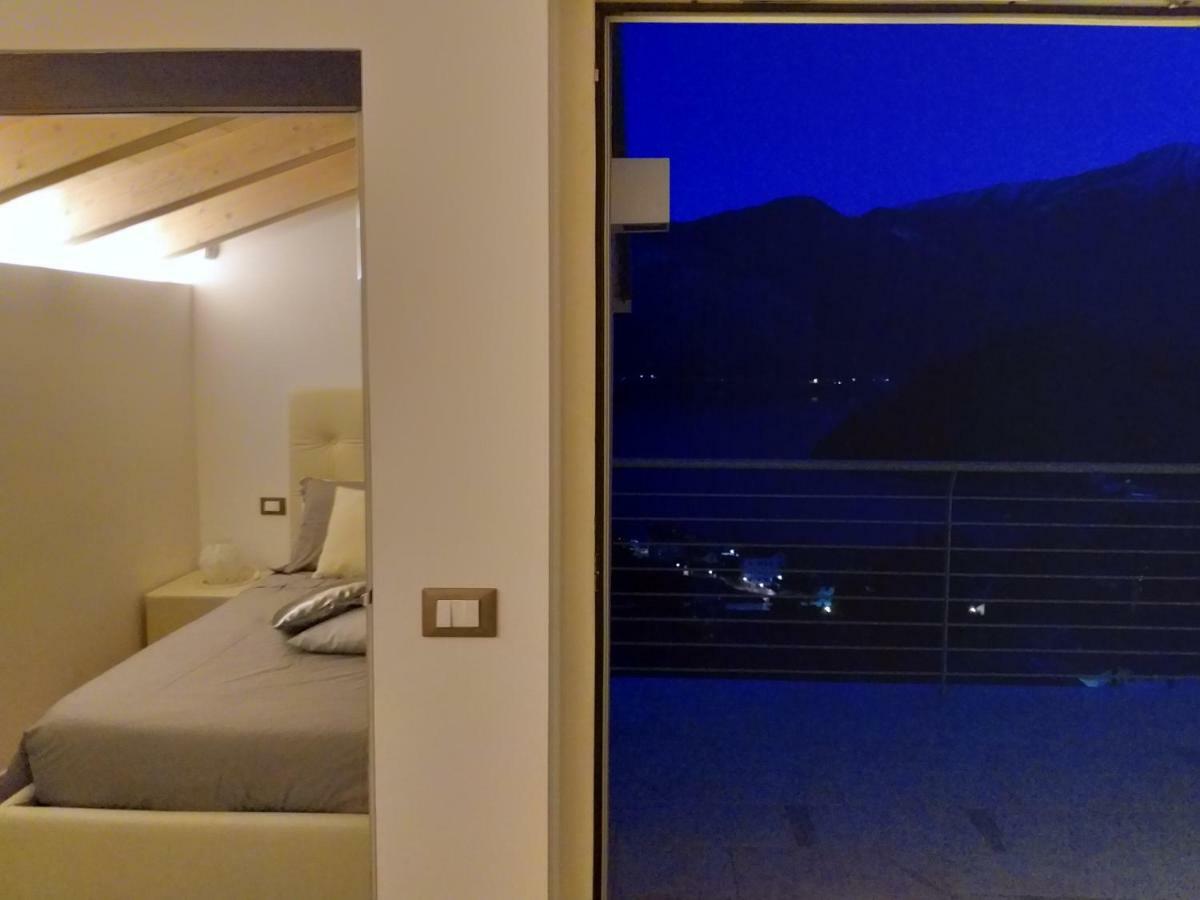 Апартаменти Residenza Simona Mezzegra Екстер'єр фото